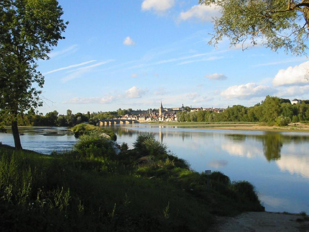 Maison De La Loire La Charité-sur-Loire Exteriör bild